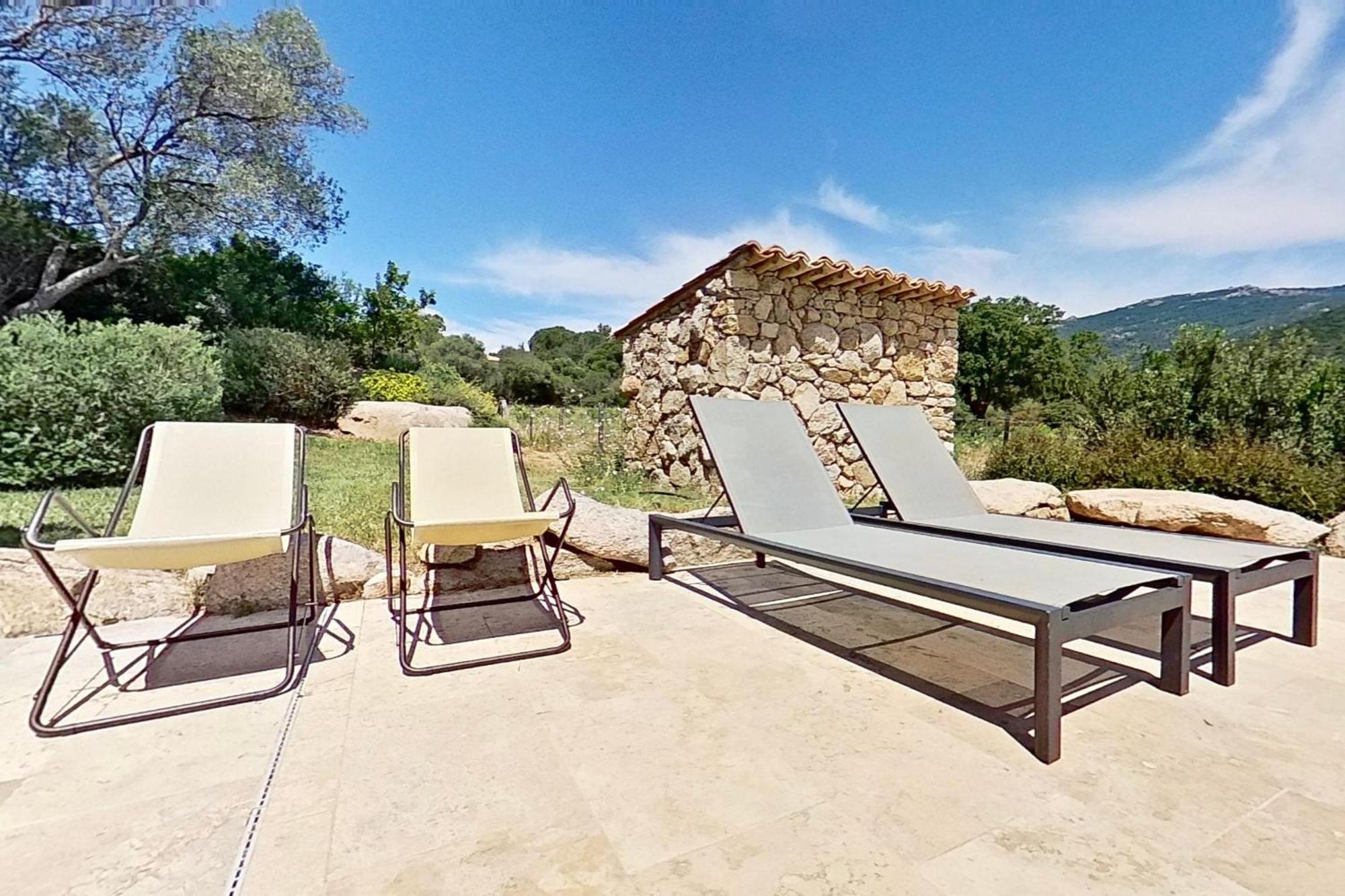 Vila Argiale - Arghjale Figari  Exteriér fotografie